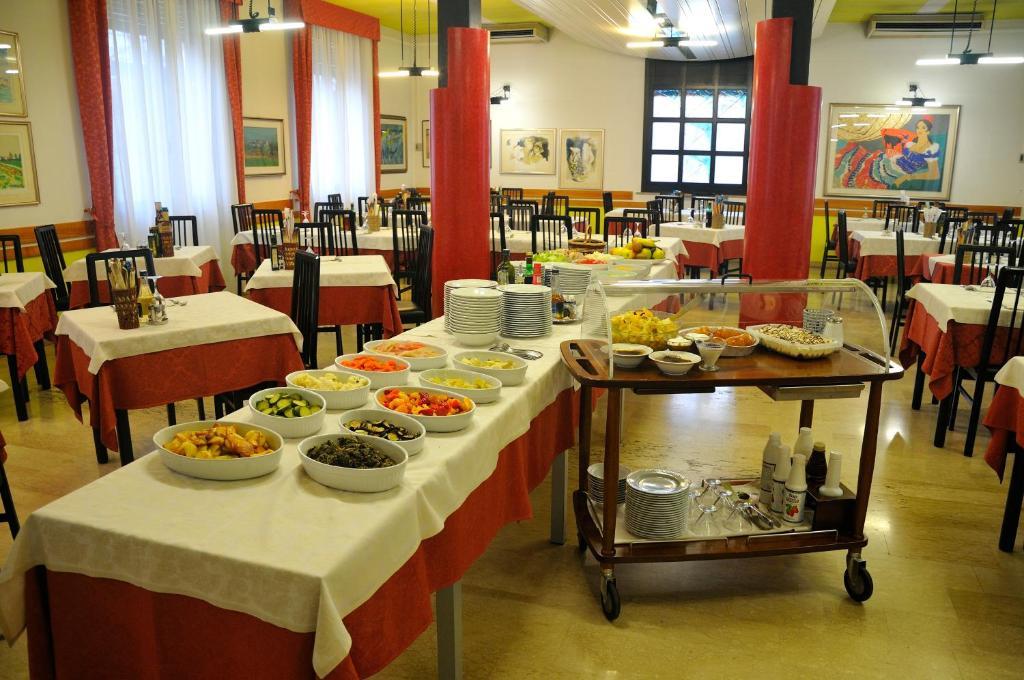 Albergo San Remo Montebelluna Exterior foto